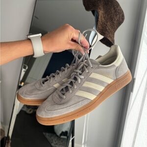 Adidas spezial sneakers